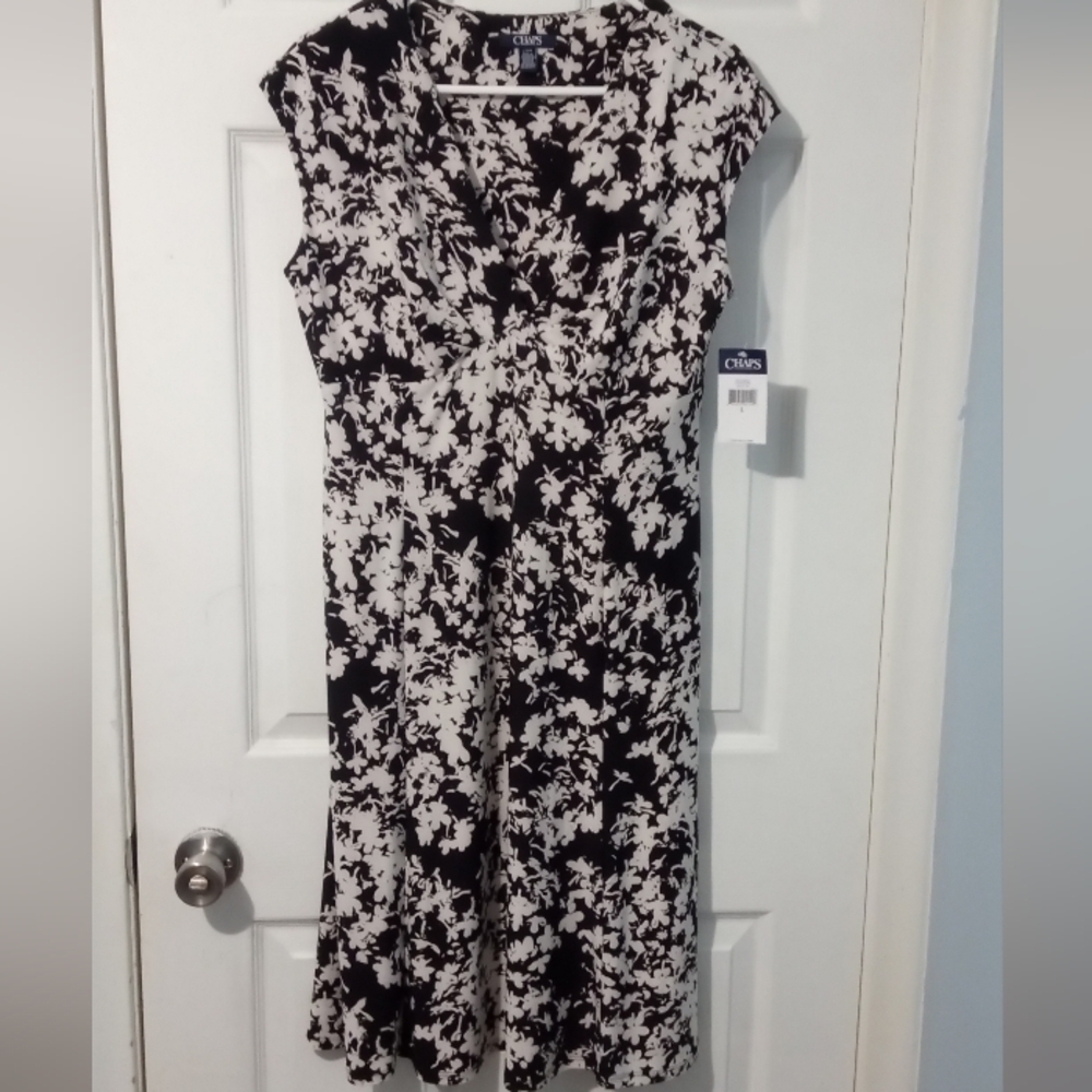 Chaps Black and White Asymmetrical Dress